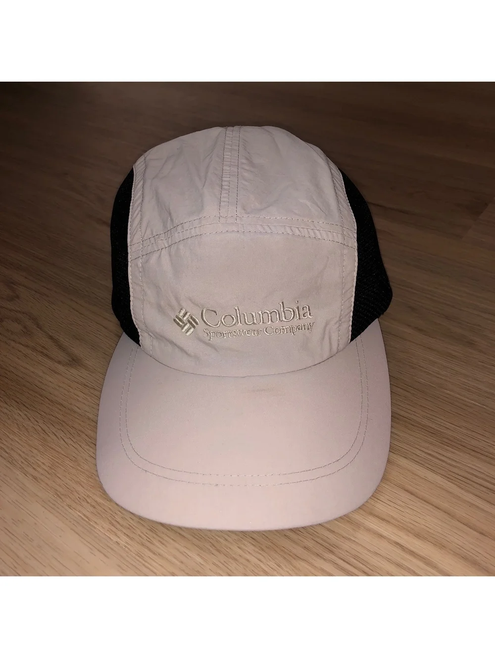 VINTAGE COLUMBIA 5 PANEL MESH NYLON RUNNING FISHING HAT TAN BLACK BEIGE KHAKI